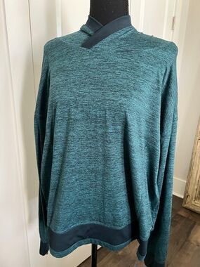Mondetta Green V-Neck Lightweight Jersey
